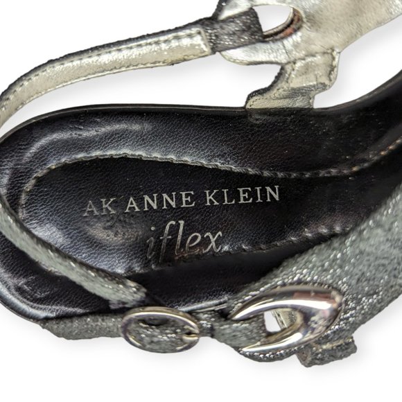 AK Anne Klein InFlex Black & Glittery Sandals Size 6 - Picture 10 of 12